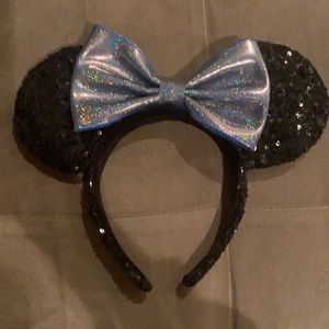 Disney Minnie ears